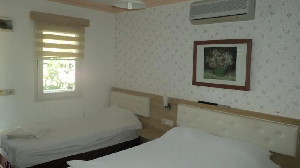 Gunisigi Hotel Гёльтюрбюку